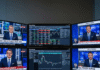 อัปเดตข่าว: เฟดลดดอกเบี้ย 0.25% ท่ามกลางตลาดผันผวน – สรุปจาก Bloomberg, CNBC, Reuters