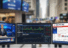 จับตาสถานการณ์โลก: สรุปข่าวเด่นจาก Bloomberg, CNBC และ Reuters สิ้นปี 2025 | ตลาดหุ้นสหรัฐฯ ปิดที่จุดสูงสุดเป็นประวัติการณ์ นำโดยกลุ่มเทคโนโลยี